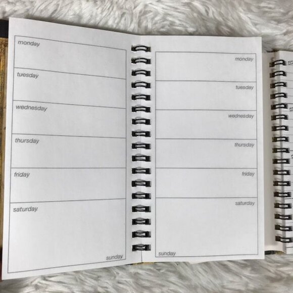 Palm Tree Travel Stamp Agenda Calendar Notes Trifold Magnetic Closure Planner - Picture 9 of 16